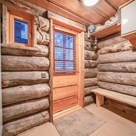 Riekkopolku By Aavalevi * ليفي